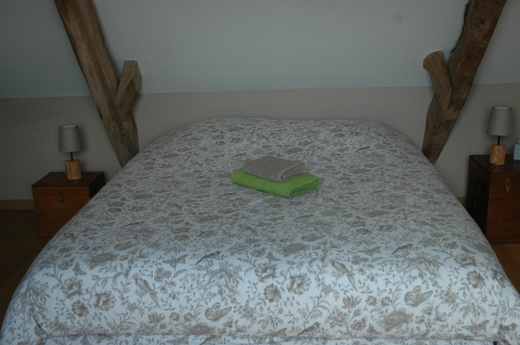 Chambre D'Hote La Maison Du Mesnil Saint-Hilaire-Petitville Room photo